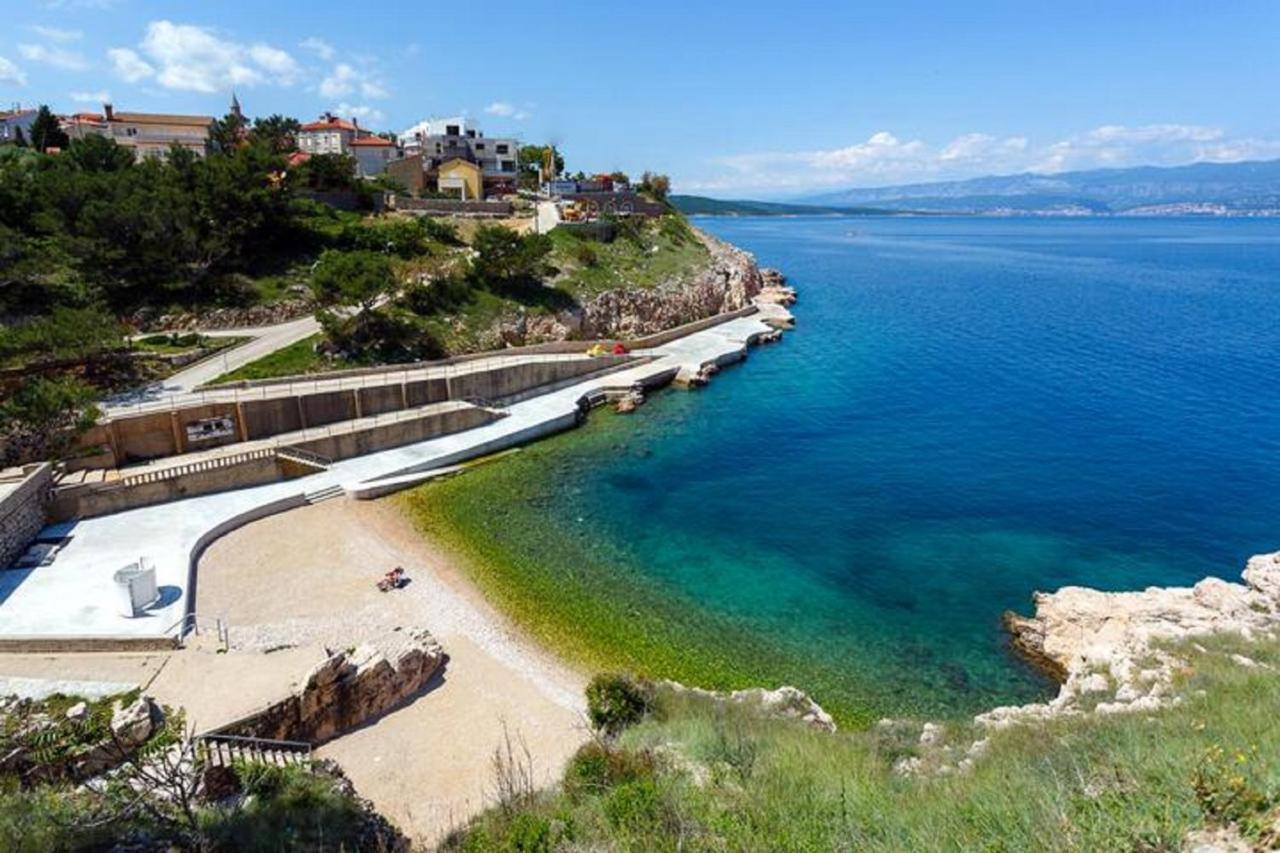 Luxury Villa Verbenico Hills- Amazing Sea View, Pool With Whirpool And Waterfall, Beach, In Famous Wine Region - Your Holiday With Style Vrbnik Luaran gambar