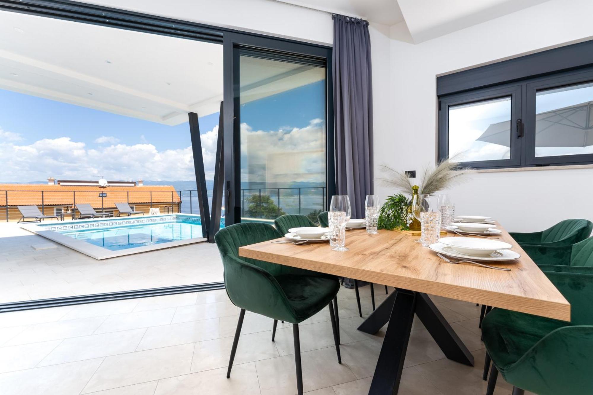 Luxury Villa Verbenico Hills- Amazing Sea View, Pool With Whirpool And Waterfall, Beach, In Famous Wine Region - Your Holiday With Style Vrbnik Luaran gambar